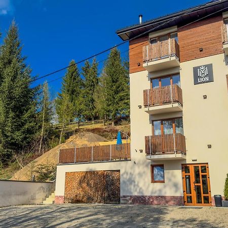 Lion Otel Bukovel Dış mekan fotoğraf