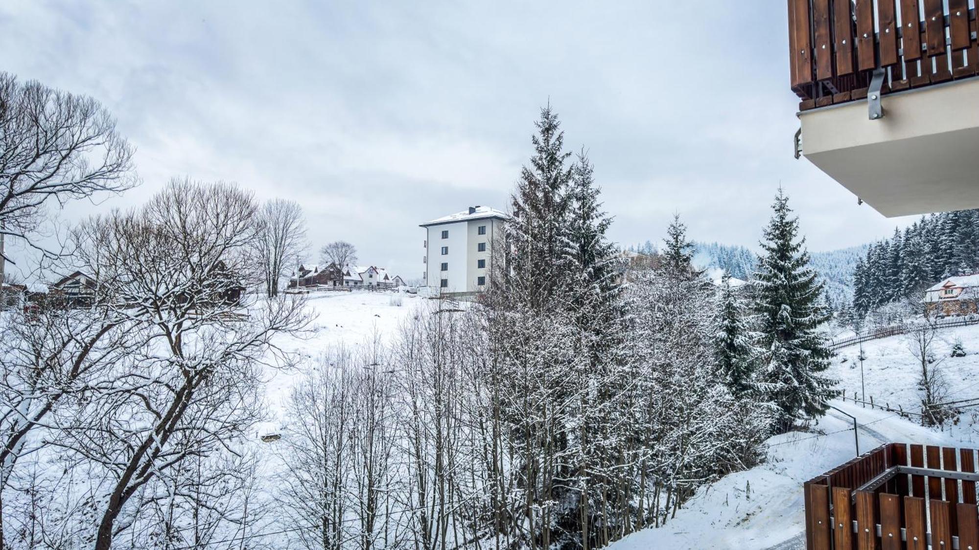 Lion Otel Bukovel Oda fotoğraf