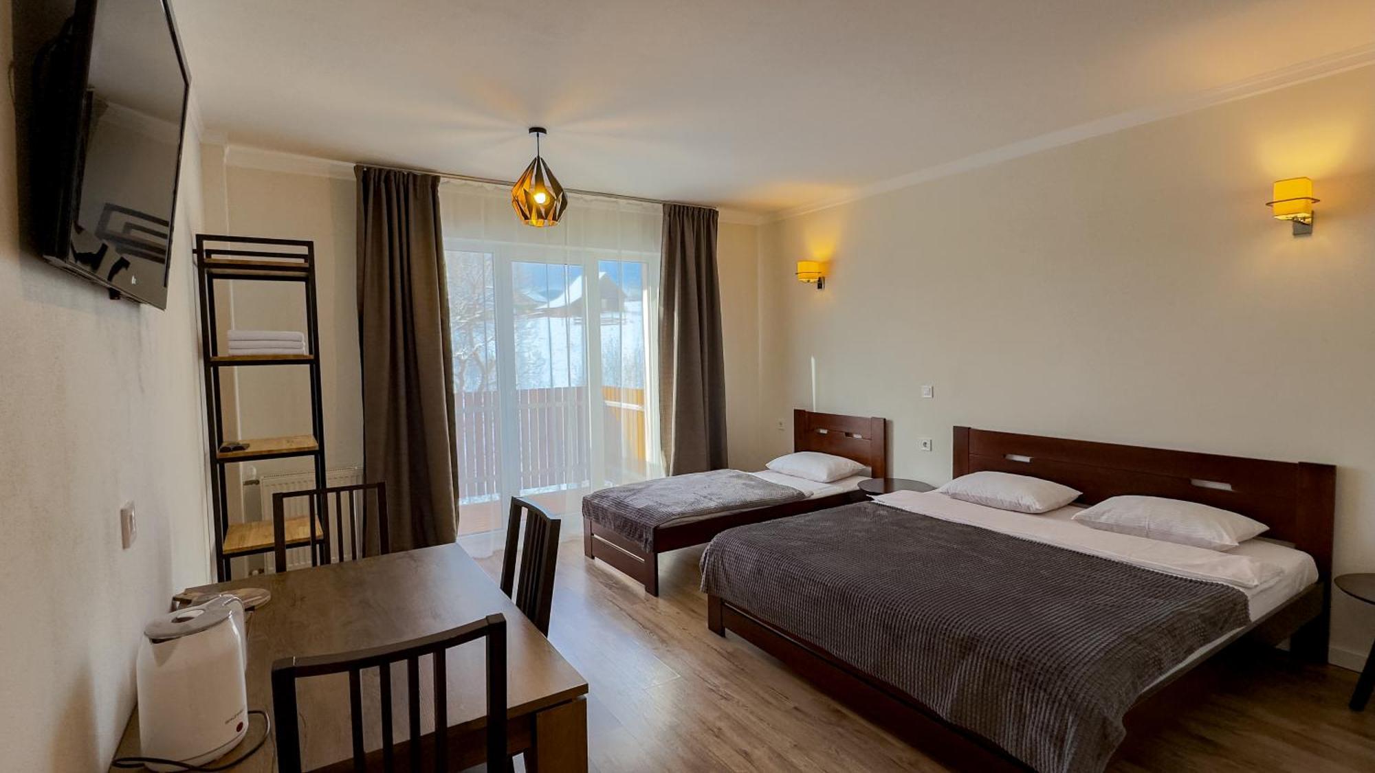 Lion Otel Bukovel Oda fotoğraf